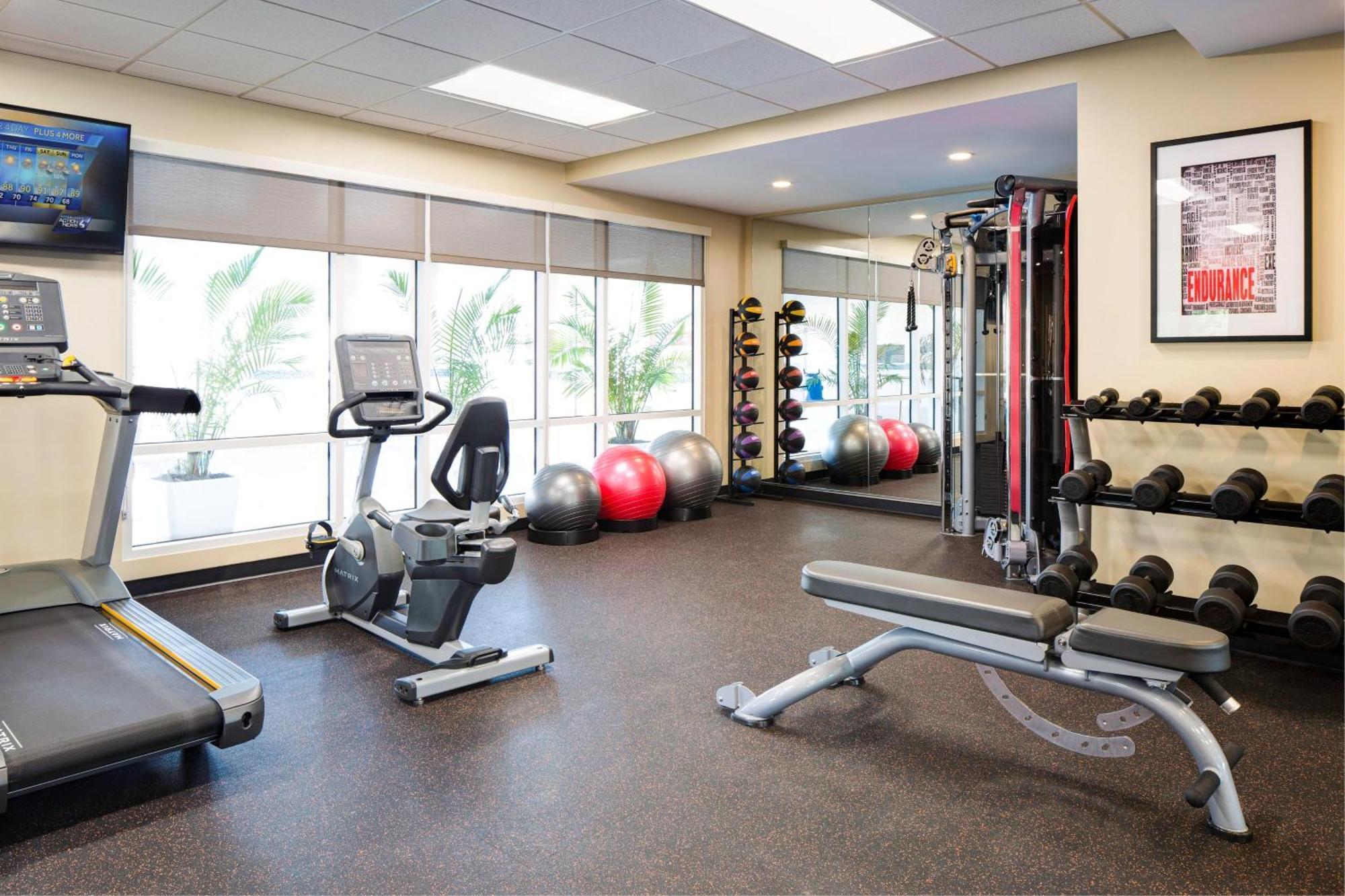Towneplace Suites By Marriott Pittsburgh Harmarville Ngoại thất bức ảnh